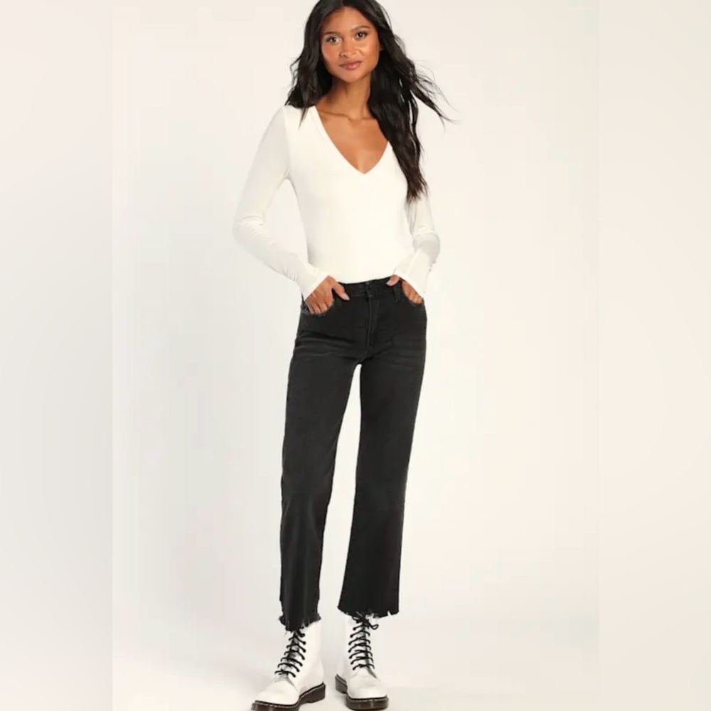 High-waisted straight leg black jeans size 31